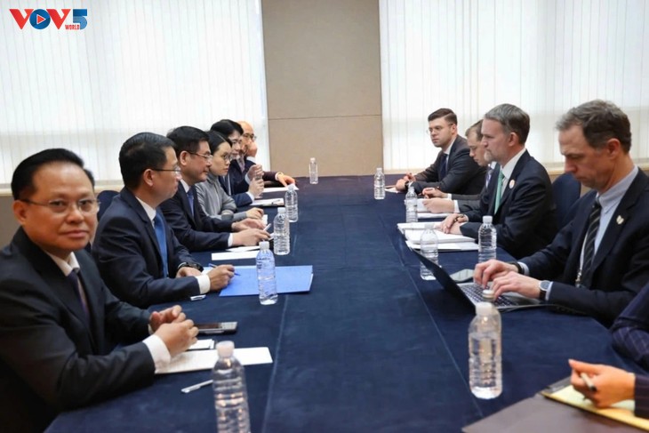 Le Vietnam et les États-Unis accélèrent les négociations ministérielles en vue d’un accord commercial bilatéral - ảnh 1