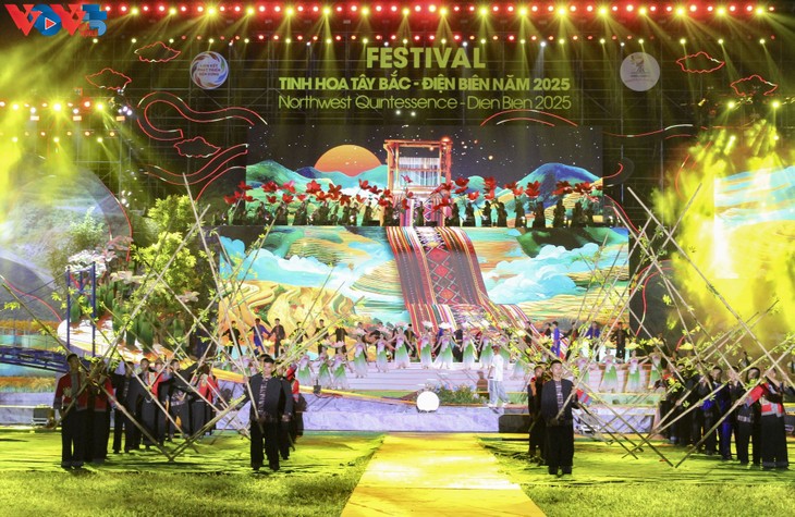 Quintessence du Nord-Ouest - Diên Biên 2025, un festival haut en couleurs - ảnh 2