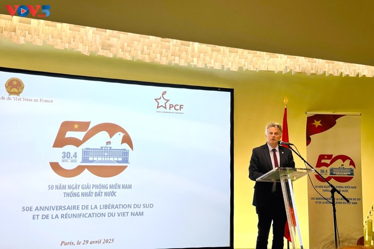 Feier zum 50. Jahrestag der Befreiung des Südens und der Wiedervereinigung des Landes im Ausland - ảnh 3