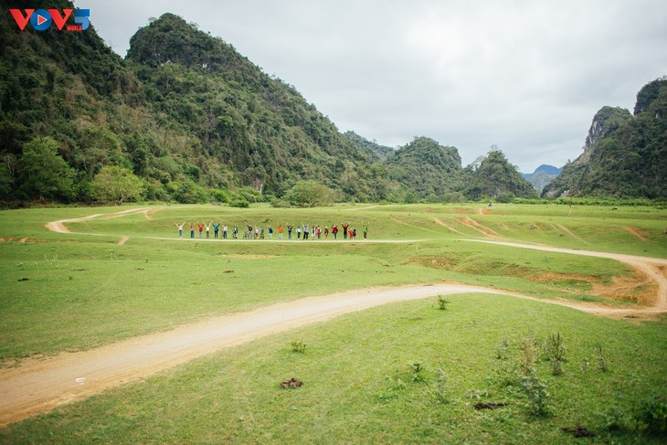 Dataran Tinggi Dong Lam – Tempat Wisata Yang Ideal - ảnh 18