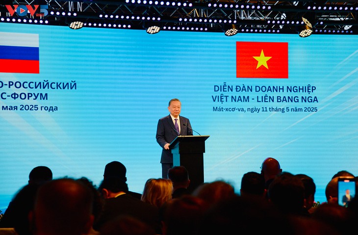 Sekjen To Lam Hadiri Forum Badan Usaha Vietnam-Rusia - ảnh 1