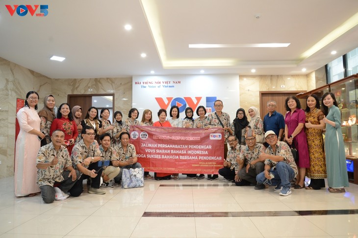 VOV5 Menduniakan Suara Vietnam - ảnh 2
