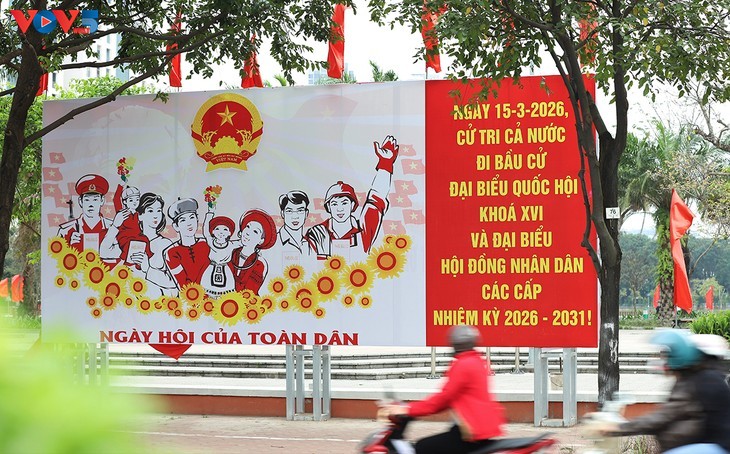 Hanoi Menuju Hari Pesta Seluruh Masyarakat Lakukan Pemungutan Suara  - ảnh 17