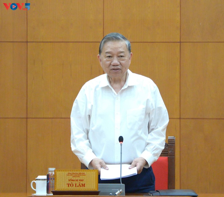 Sekjen To Lam: Restrukturisasi Perekonomian dan Tingkatan Posisi Pelaku Usaha Vietnam dalam Rantai Produksi Global - ảnh 1