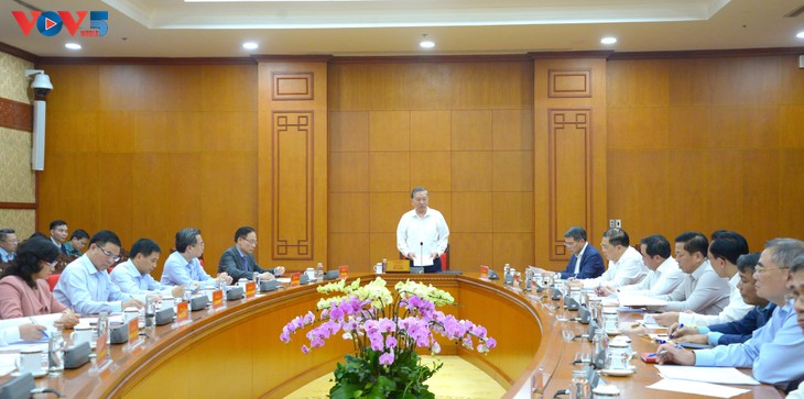 Sekjen To Lam: Restrukturisasi Perekonomian dan Tingkatan Posisi Pelaku Usaha Vietnam dalam Rantai Produksi Global - ảnh 2