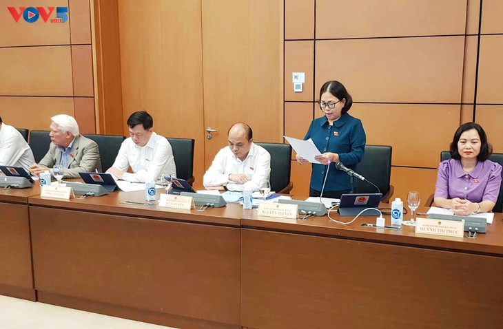 Parlament diskutiert über die sozioökonomische Lage - ảnh 1