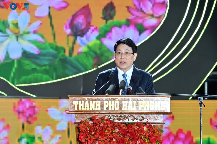 르엉 끄엉 국가주석, “하이퐁시, 아시아 주요 도시 수준으로 도약할 잠재력 있어” - ảnh 2