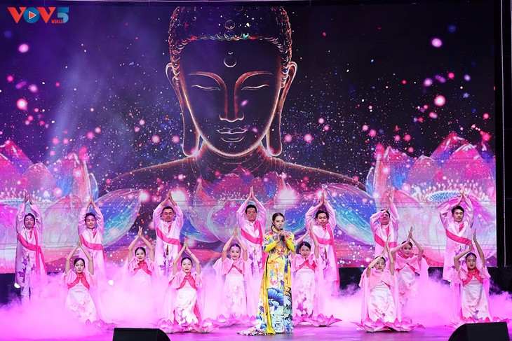 ‘2025백중날’ 특별예술 교류 프로그램, ‘효도(孝道)’의 아름다움 가치 펼쳐 - ảnh 1