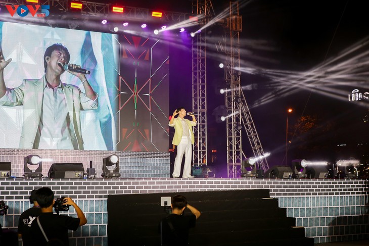 하노이 도심에서 열린 ‘2025 한국 돌담길 문화축제’ - ảnh 10