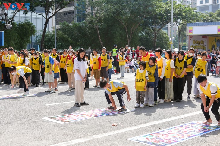 하노이 도심에서 열린 ‘2025 한국 돌담길 문화축제’ - ảnh 2