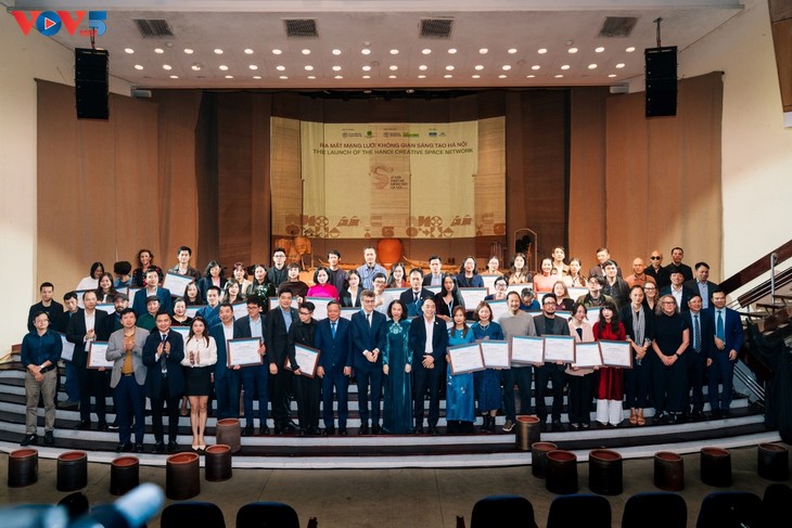 하노이, 2026년 창의 디자인 축제, 다채로운 활동들로 펼쳐져 - ảnh 1