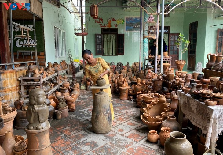 អត្តសញ្ញាណវប្បធម៌របស់ជនជាតិចាម - ảnh 2