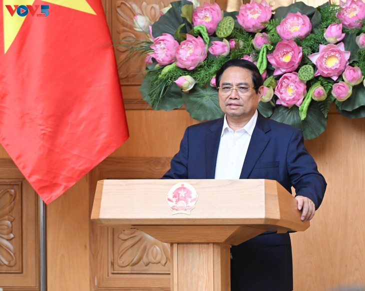 PM Vietnam Minta Instansi Perlistrikan supaya Penuhi Tuntutan Pembangunan Tanah Air - ảnh 3