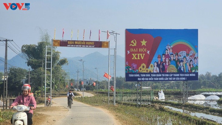 山罗省人民热切期待越共十四大召开 - ảnh 1