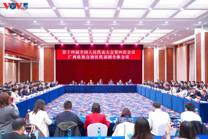 越中智慧边境口岸的目标是平均每秒通关一人 - ảnh 1