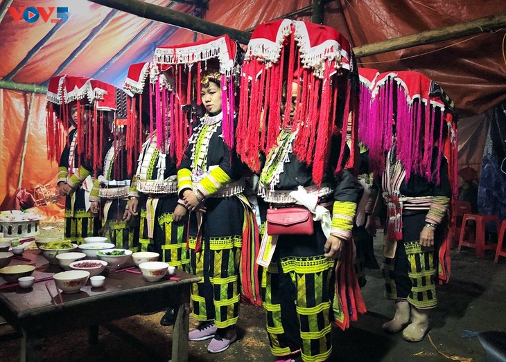 “Maturity” ritual of Dao ethnic in Lao Cai - ảnh 10