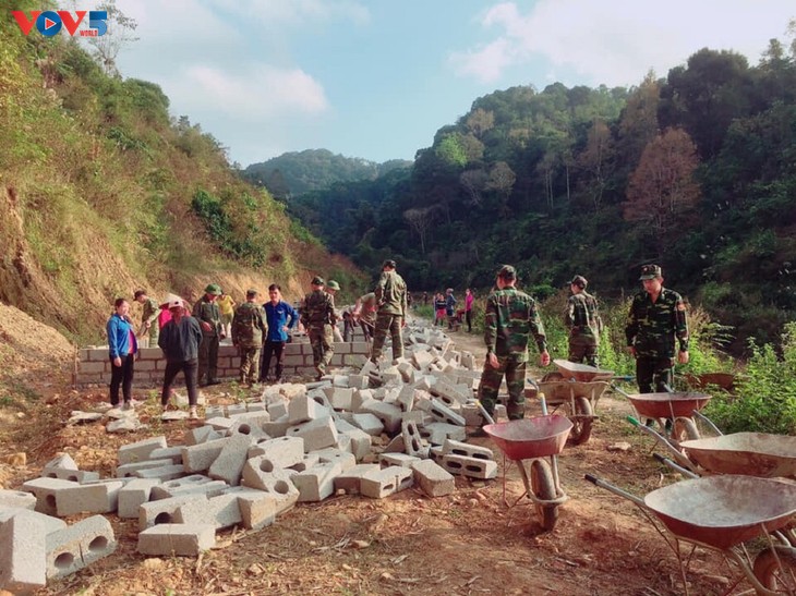 Dam Thuy border guards, the backbone of ethnic minorities in Cao Bang province - ảnh 2