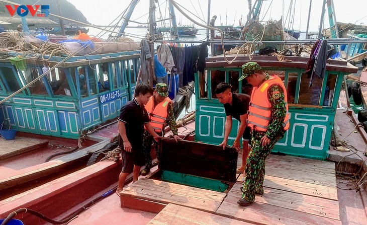 Quang Ninh strengthens patrol against IUU fishing - ảnh 1