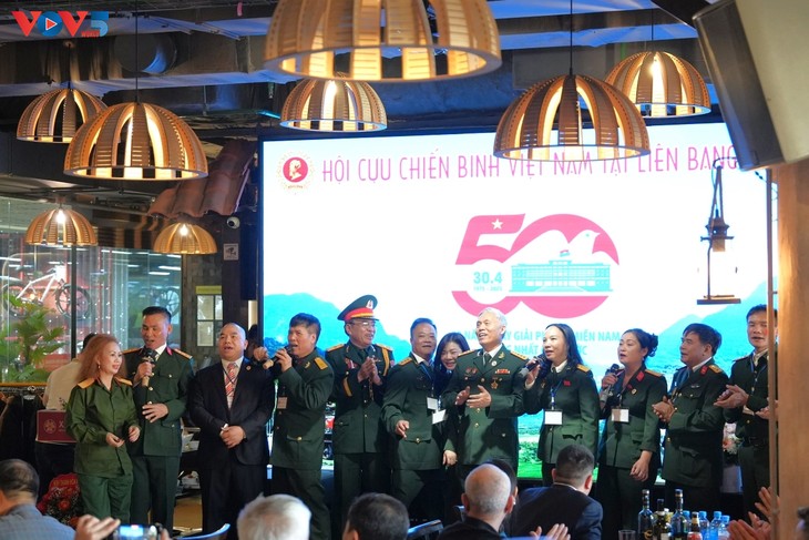 50 ans de la Libération du Sud et de la Réunification nationale: Célébration à l’étranger - ảnh 2
