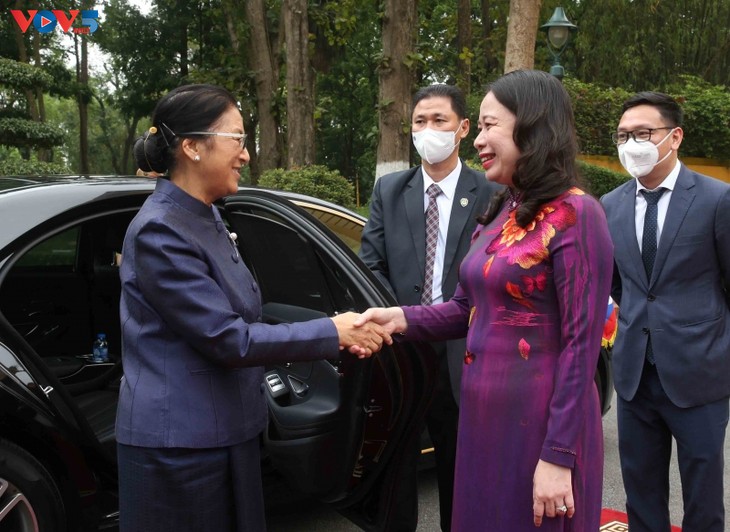 Tidak Henti-Hentinya Perkokoh Hubungan Tetangga Persahabatan yang Terkait, Solidaritas Istimewa Viet Nam-Laos - ảnh 1