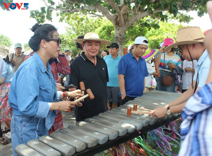 Natural sounds of the lithophone in Vietnam’s easternmost region - ảnh 3