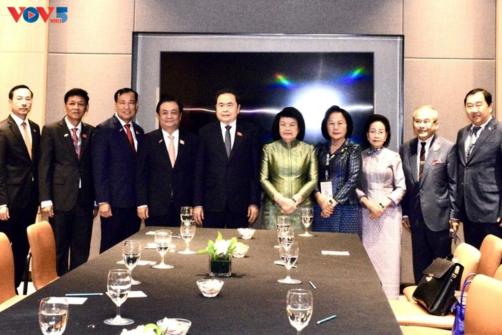 NA Chairman holds bilateral meetings on sidelines of AIPA-46 - ảnh 1