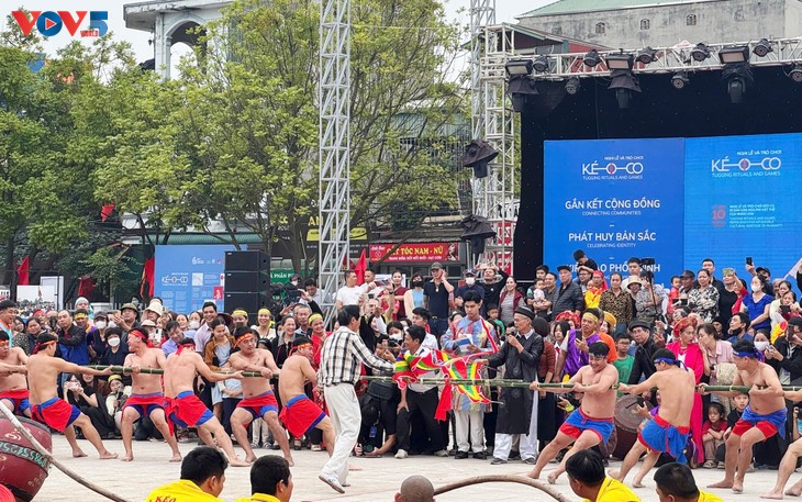 Tug of war: the weight of a heritage rope - ảnh 2