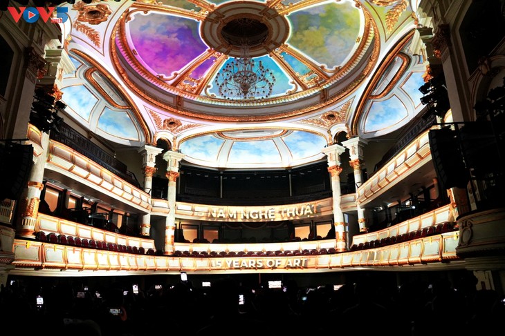 Hanoi Opera House’s 115-year history illuminated through light, audio technology - ảnh 3