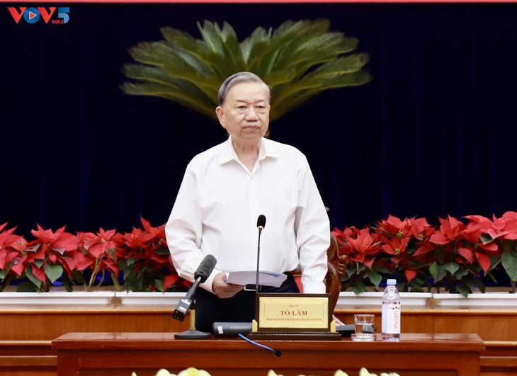 Party chief pays pre-Tet visit to Dak Lak province - ảnh 2