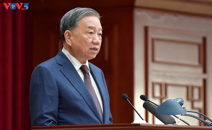 Party chief urges strategic breakthroughs in next Party term - ảnh 1