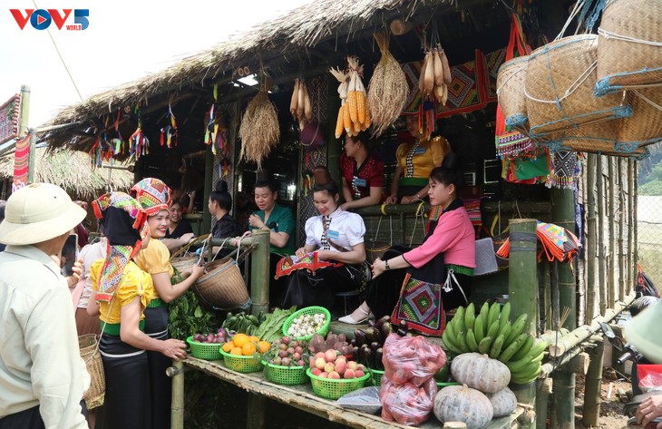 Son La driving rural prosperity with OCOP - ảnh 1