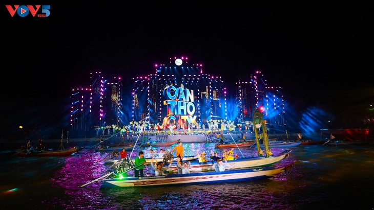 River culture festival dazzles Mekong city  - ảnh 2