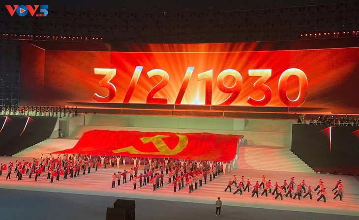 Vietnam united to forge new miracles in a new development era - ảnh 1