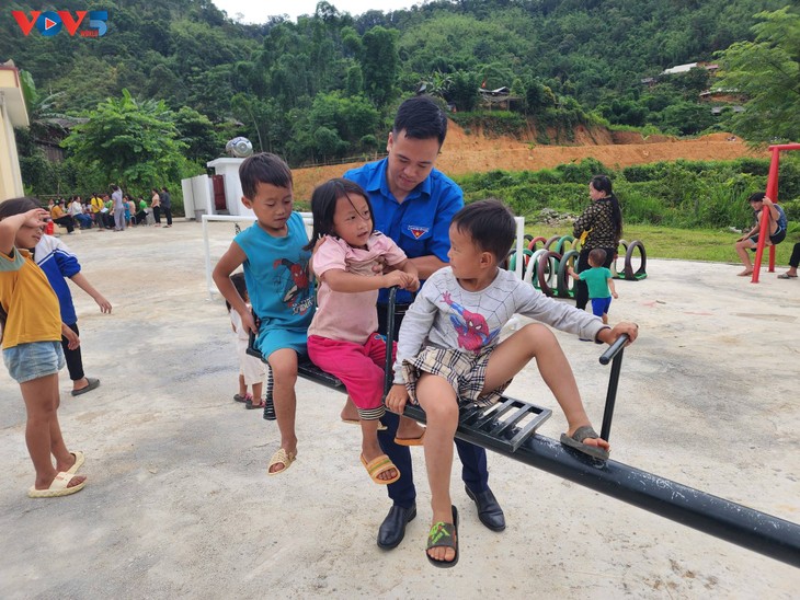 Đoàn thanh niên VOV với chương trình thiện nguyện “Vì vùng cao biên giới” - ảnh 7