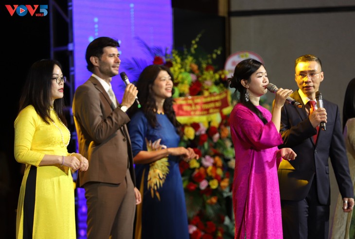 80 năm Phát thanh đối ngoại: Tự hào và phát triển - ảnh 14