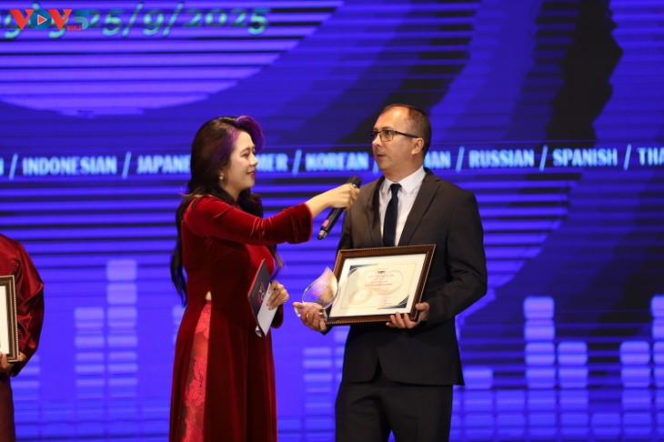 80 năm Phát thanh đối ngoại: Tự hào và phát triển - ảnh 10