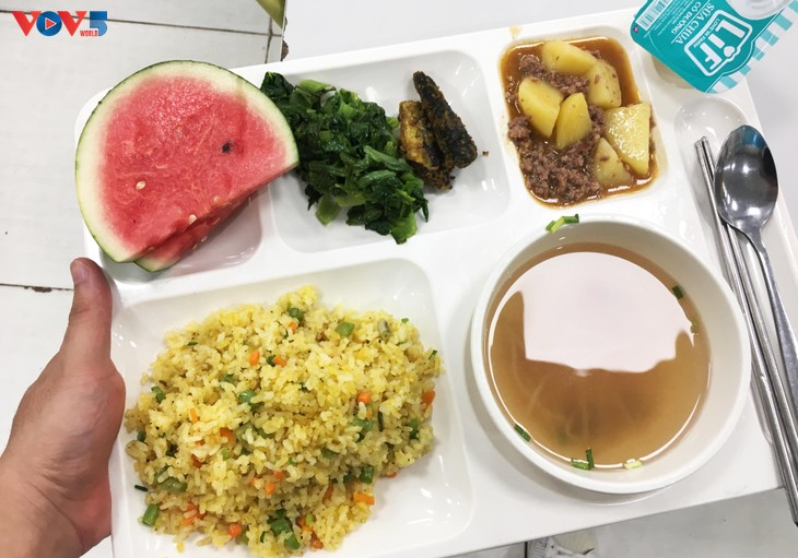 Repas du midi chez Samsung Bac Ninh - ảnh 7