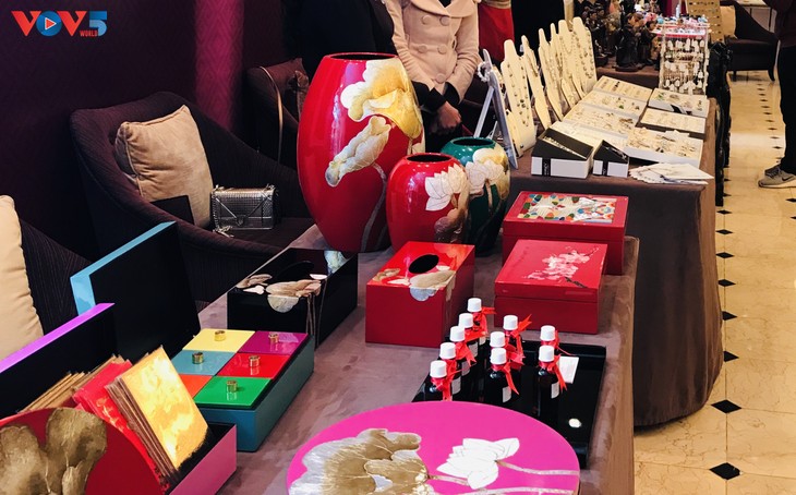 Un marché du Têt reconstitué au Sofitel Legend Métropole Hanoi - ảnh 3