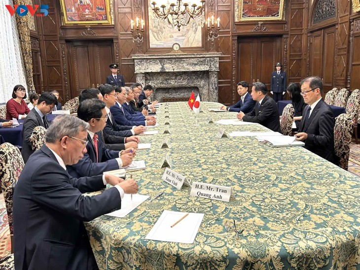 フォン国会副議長、日本の参議院副議長と会談 - ảnh 1