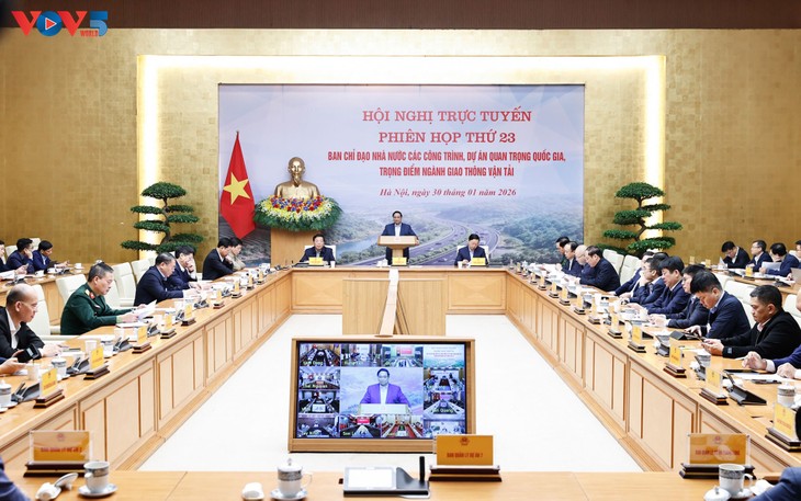 ベトナム首相 交通インフラ整備の加速を指示 - ảnh 1