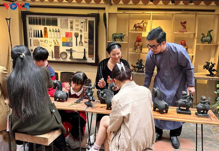 旧市街で体験する漆芸ワークショップ - ảnh 1