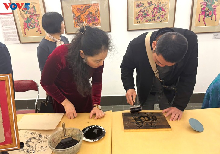 造型芸術における馬：民俗から現代まで - ảnh 4