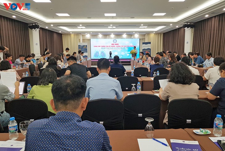 越南每年有超过10万人因烟草危害死亡 - ảnh 1