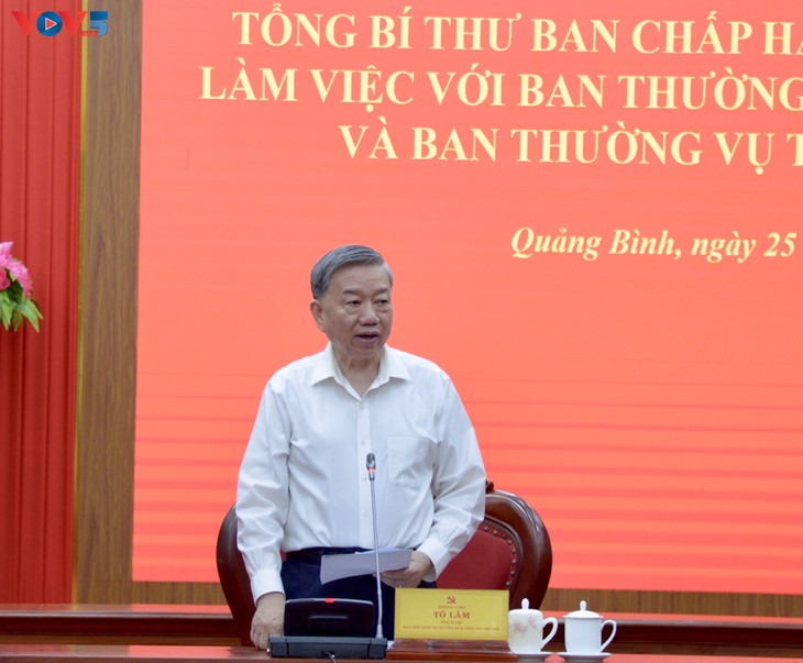 苏林：新广治省要继续建设基础设施和改善人民生活 - ảnh 1