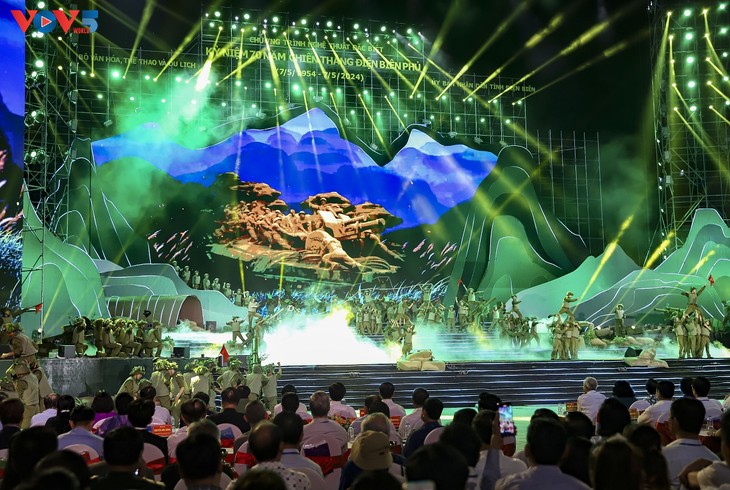 Sonderkunstprogramm „Dien Bien Phu – historischer Meilenstein“ - ảnh 1