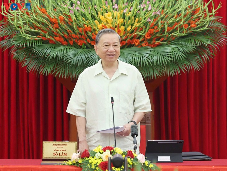 KPV-Generalsekretär To Lam fordert die Beseitigung institutioneller Hürden  - ảnh 1