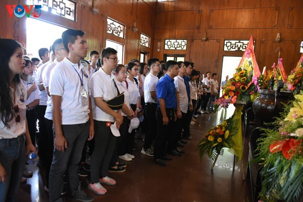 Perasaan para perantau muda Vietnam terhadap Presiden Ho Chi Minh - ảnh 2