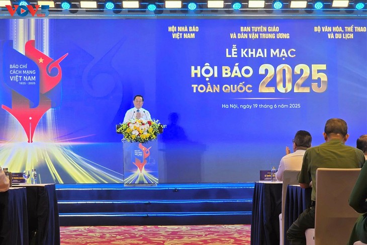 Pers Revolusioner Vietnam dengan Mantap Memasuki Tahapan Baru dengan Posisi yang Teguh dan Aspirasi Inovasi - ảnh 2