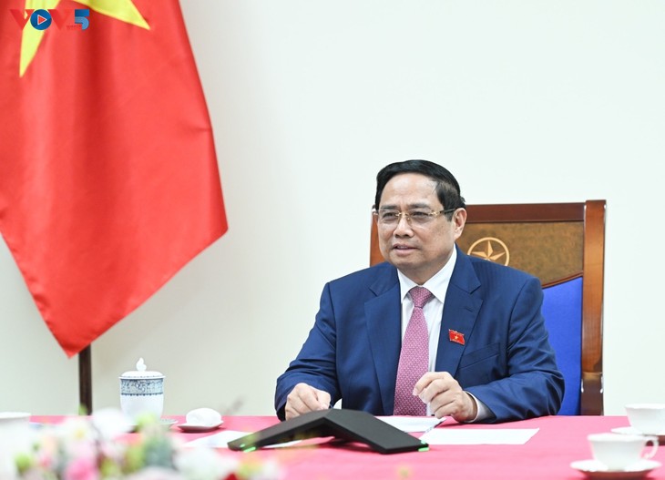 PM Vietnam, Pham Minh Chinh Lakukan Pembicaraan Telepon dengan Direktur Jenderal Grup Rosatom, Rusia - ảnh 1