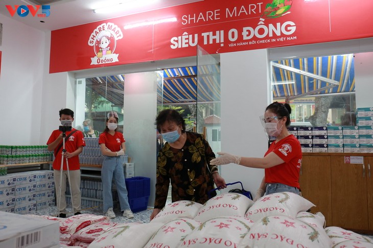 Khai trương “Siêu thị 0 đồng - Share Mart” thứ 2 tại Hà Nội - ảnh 1